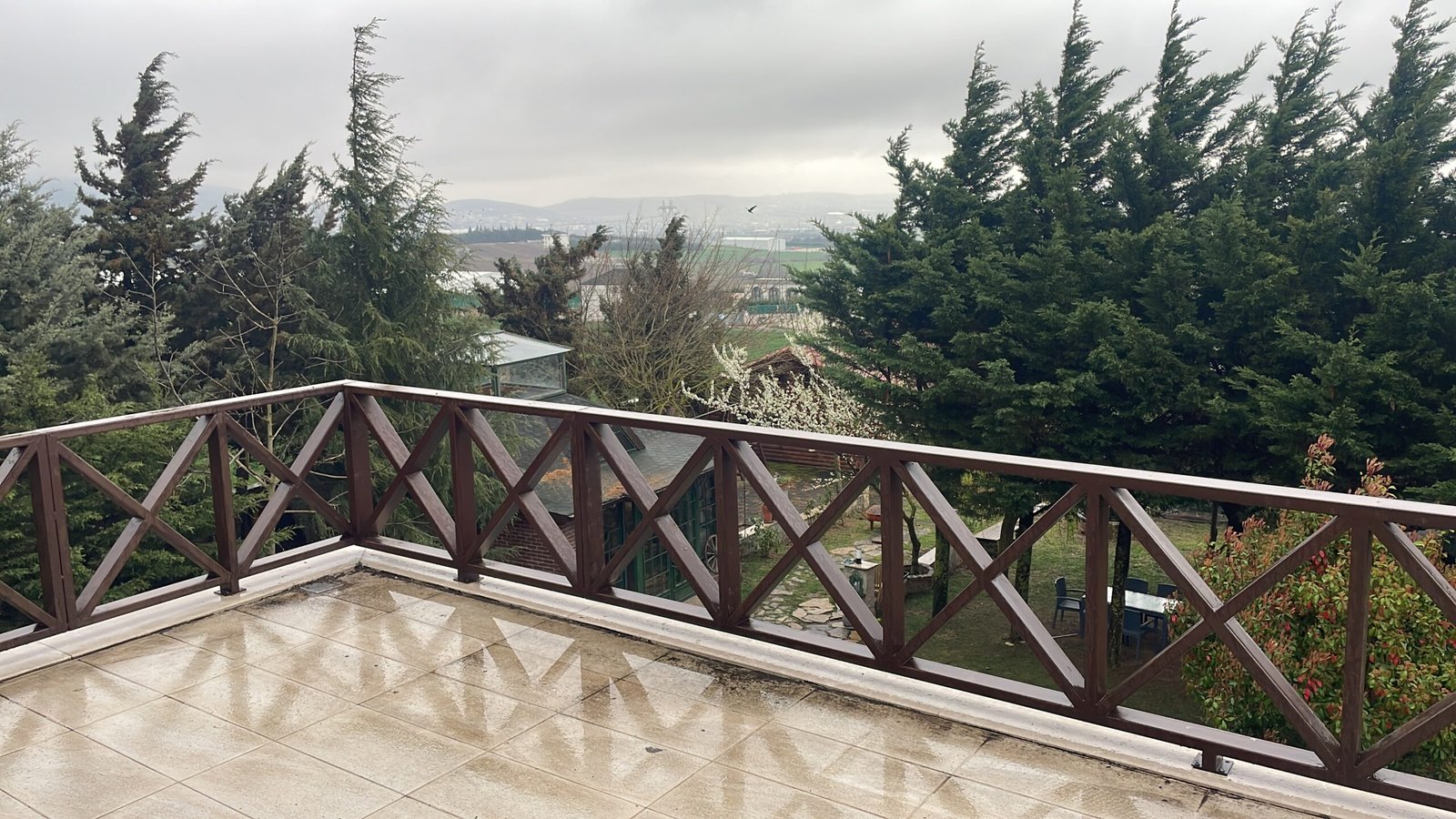 Günlük Kiralık Villa Balkon