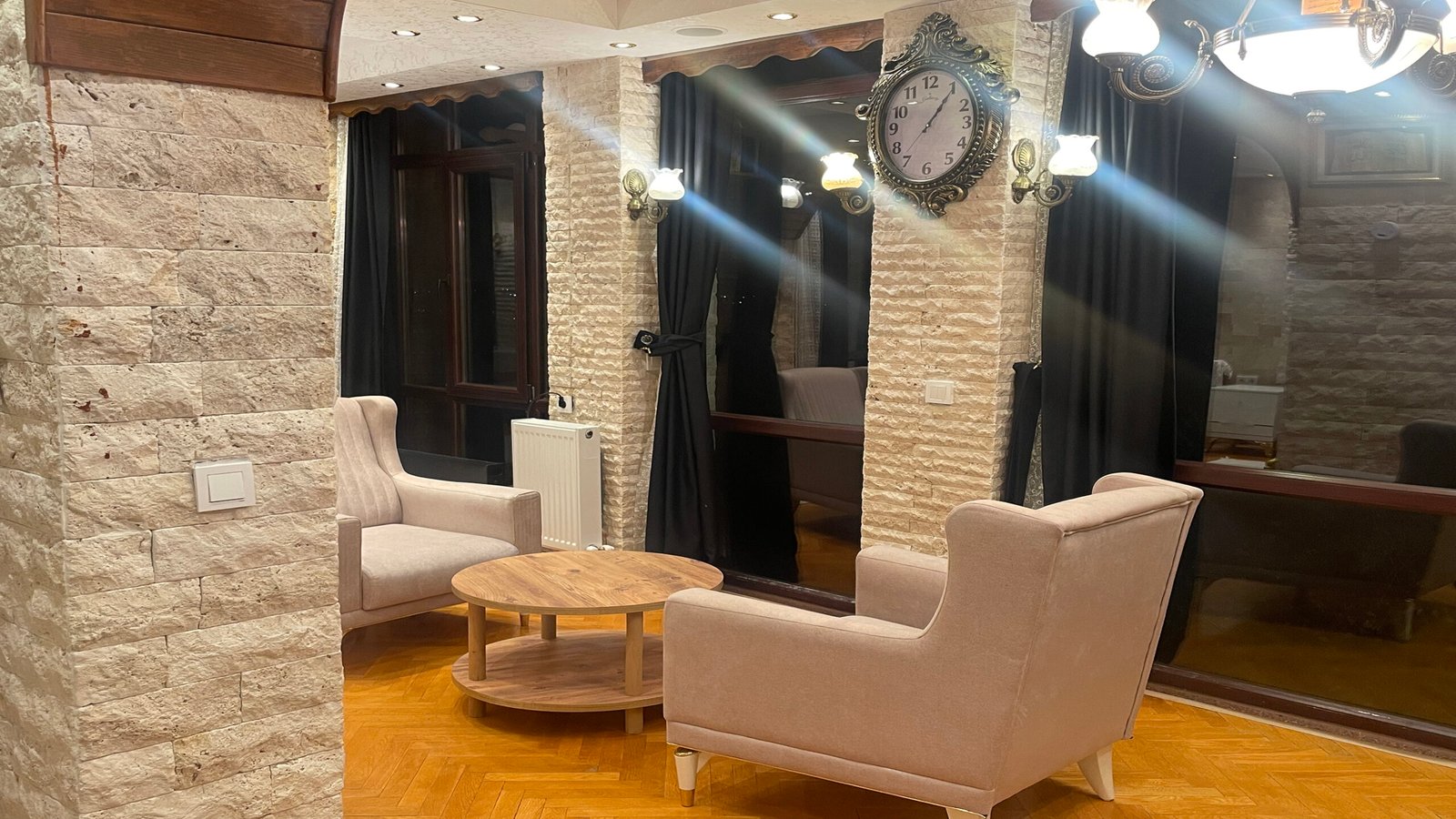 Günlük Kiralık Villa Oturma